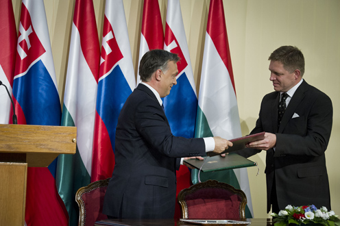 Viktor Orban, Robert Fico (Photo: Csaba Pelsőczy)
