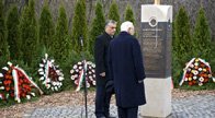 Orbán Viktor avatta fel nemzeti emlékhelyet jelölő emlékoszlopot