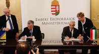 Balog Zoltán oktatási, tudományos és kulturális megállapodást írt alá a bosnyák civil ügyekért felelős miniszterrel