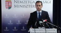 Varga Mihály: Magyarország immár két eurócsatlakozási feltételt teljesít