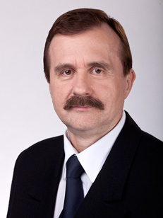 Dr. Felkai László