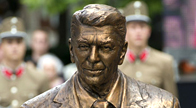 Felavatták Ronald Reagan szobrát