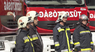 Pintér Sándor tűzoltóautókat adott át Budapesten