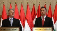 Sajtótájékoztató: Szász Károlyt javasolja Orbán Viktor a PSZÁF élére 